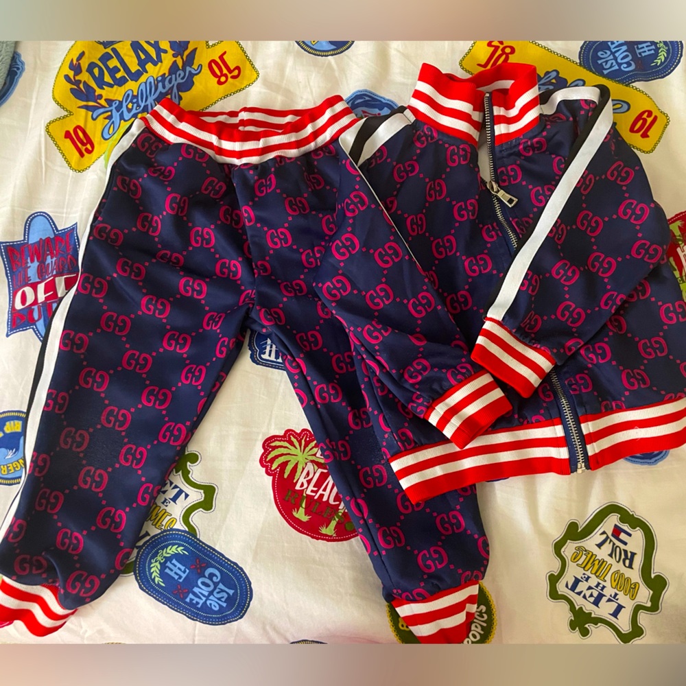 Toddler boys sweatsuit